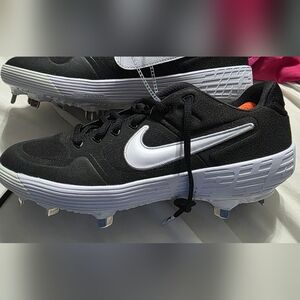 Nike Black and White Alpha Hurache Elite Sports Baseball Cleats Size 9.5 New